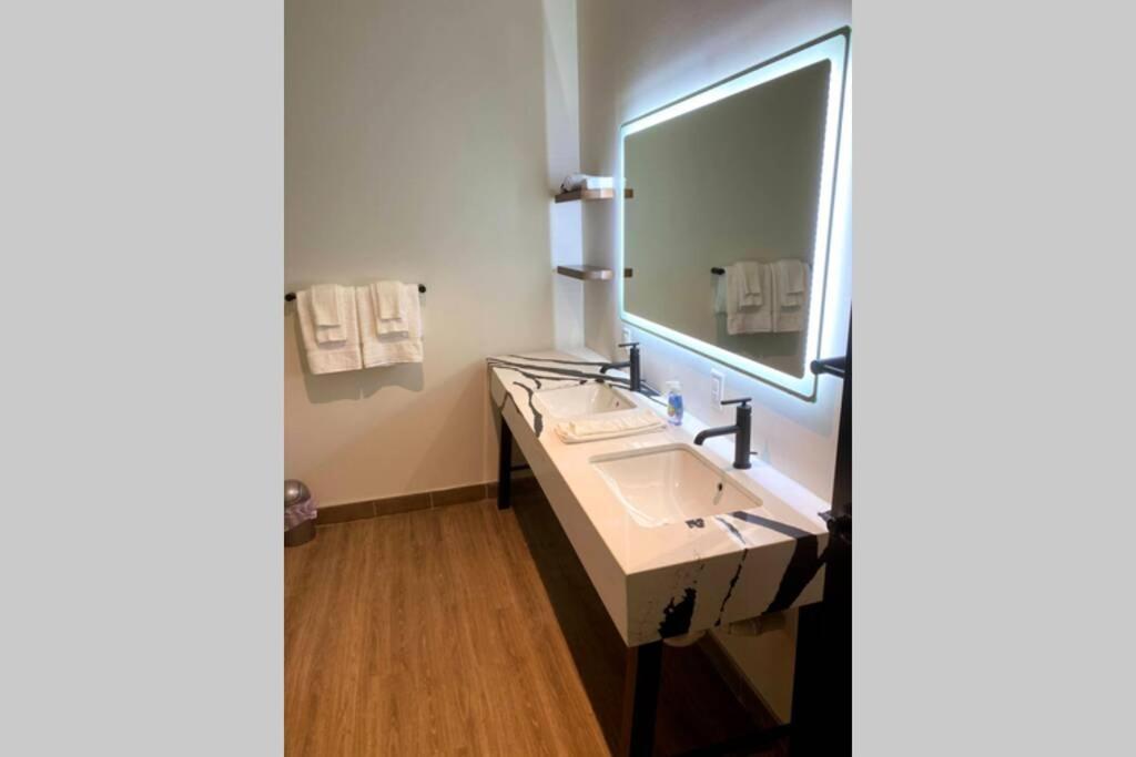 3E-*New* Apt 10 Min To Children'S Hospital, Slps 4 Pittsburgh Extérieur photo